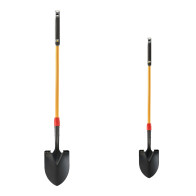 Szpadel ostry CAT K10-100, długi trzonek 151 cm, łyżka okrągła