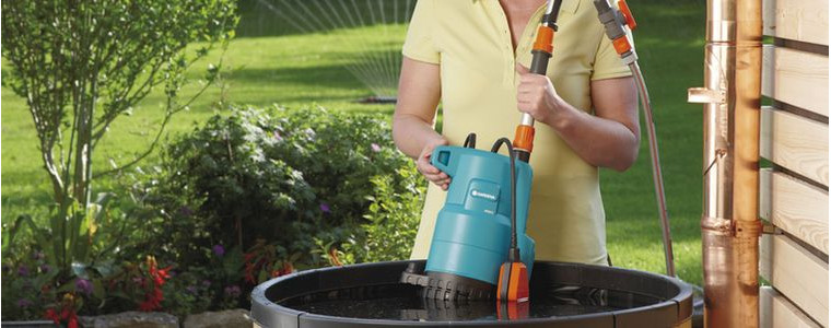 Woda deszczowa i głębinowa – jak z sieci wodociągowej Pompy GARDENA